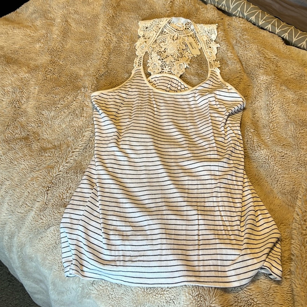 Women’s crochet tank